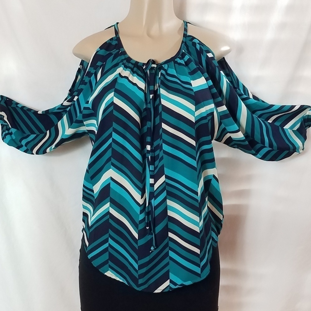 FRANCESCA'S Cold Shoulder TeaL Striped Top